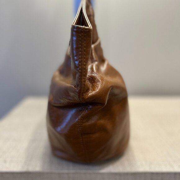 HOBO Giorgia 30th Anniversary Limited Edition Convertible Leather Bag in Truffle - Picture 3 of 9